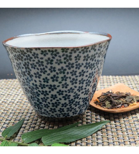 Tasse bleue japon 150ml motif petites fleurs - TeaMoThe